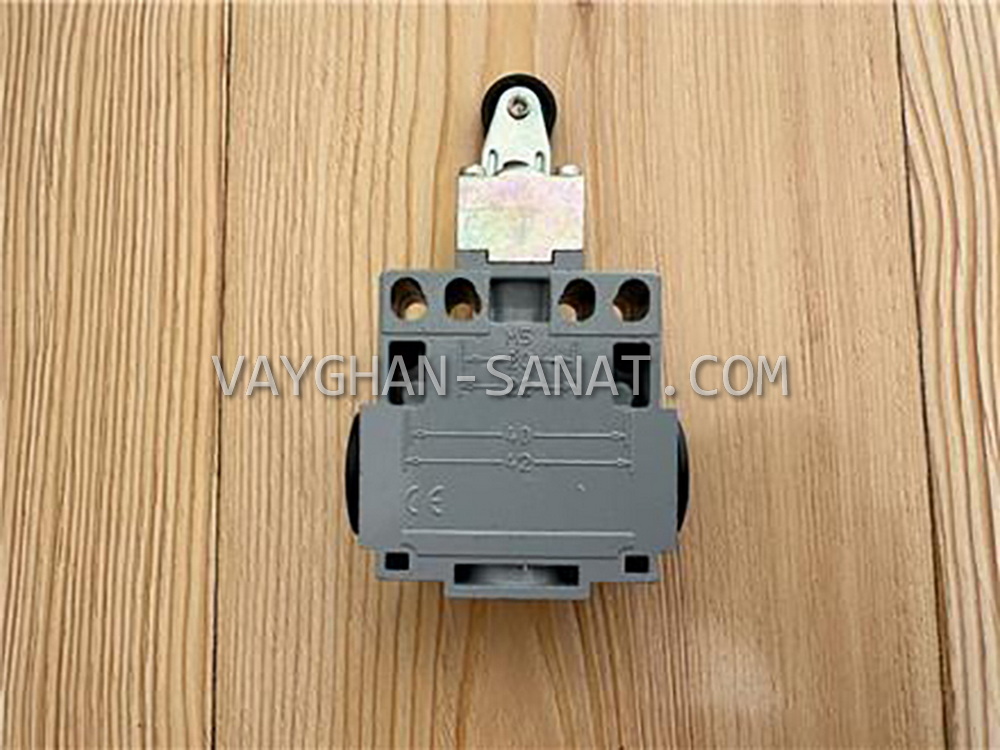 میکروسوئیچ دو طرفه رگلاژدار قرقره ای کامپی